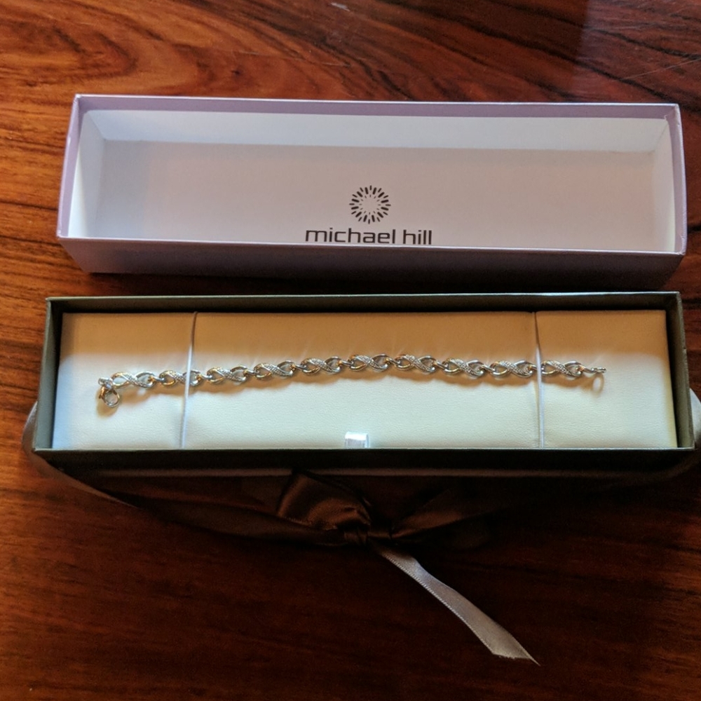 Michael Hill Sterling Silver/Diamond Bracelet